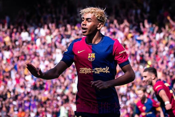 世体:亚马尔闪耀国家德比 多项数据均为全队最佳 世体:亚马尔闪耀国家德比 多项数据均为全队最佳